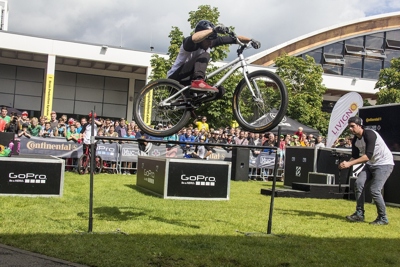 140903 Duncan Bunnyhop