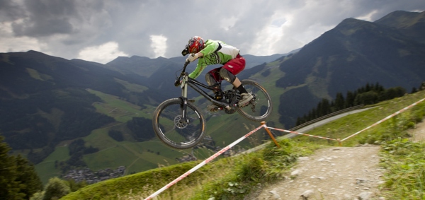 140909 RS4232 YZ 6017-lpr