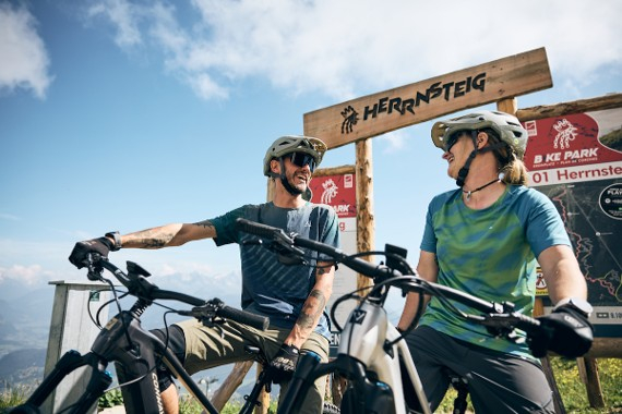 Gewinne einen Bikeurlaub mit Mountain Bike Holidays und SAAC